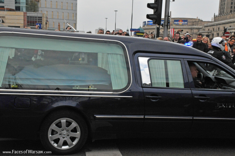 Faces of Warsaw - National mourning after government plane crash near Smolensk