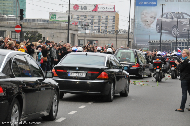 Faces of Warsaw - National mourning after government plane crash near Smolensk