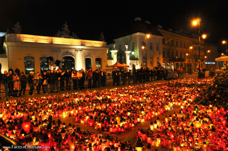 Faces of Warsaw - National mourning after government plane crash near Smolensk