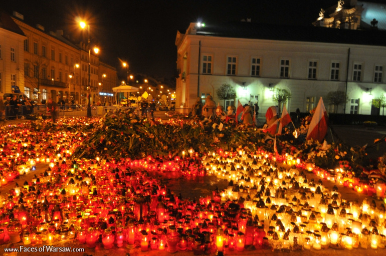 Faces of Warsaw - National mourning after government plane crash near Smolensk