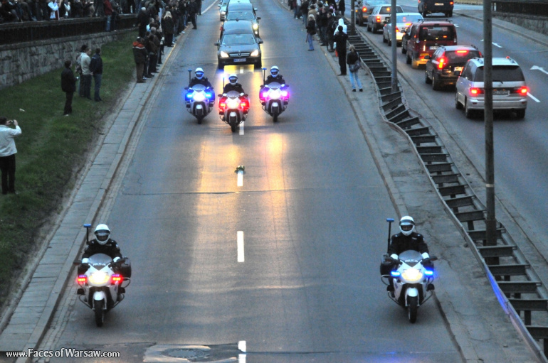 Faces of Warsaw - National mourning after government plane crash near Smolensk