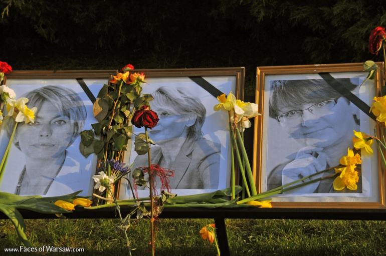 Faces of Warsaw - National mourning after government plane crash near Smolensk