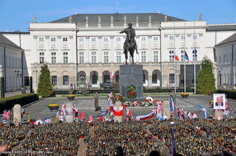 Faces of Warsaw - National mourning after government plane crash near Smolensk