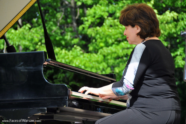 Faces of Warsaw - Sunday Piano Concerts in Łazienki