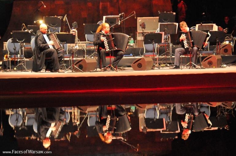 Faces of Warsaw - Michael Nyman and Motion Trio in Royal Łazienki
