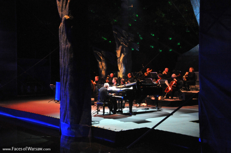 Faces of Warsaw - Michael Nyman and Motion Trio in Royal Łazienki