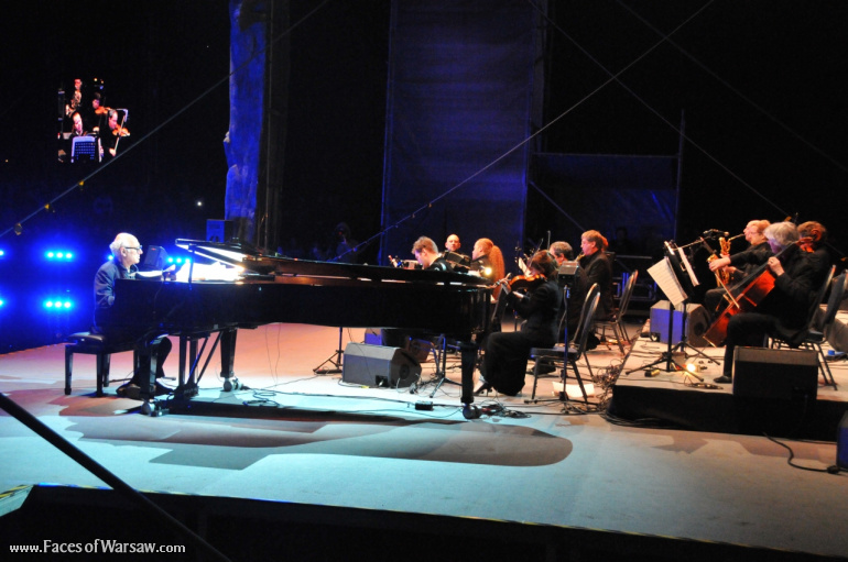 Faces of Warsaw - Michael Nyman and Motion Trio in Royal Łazienki