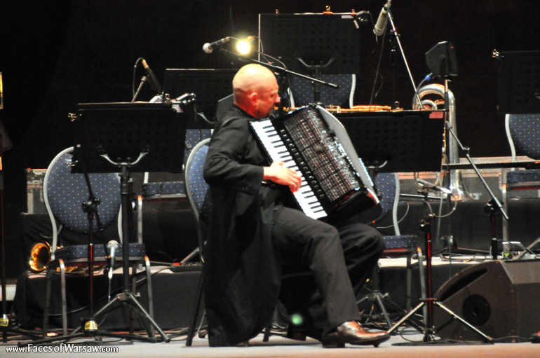 Faces of Warsaw - Michael Nyman and Motion Trio in Royal Łazienki