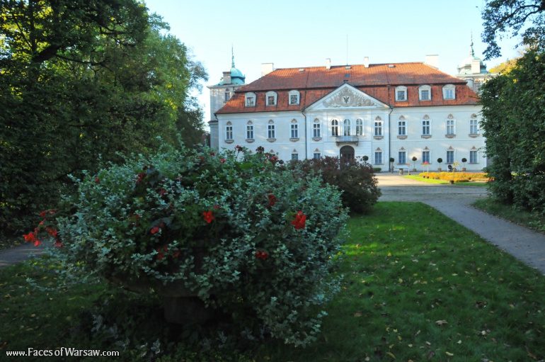 Faces of Warsaw - Autumn in Nieborów park, October 2010