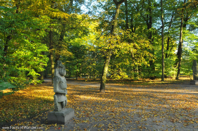 Faces of Warsaw - Autumn in Nieborów park, October 2010