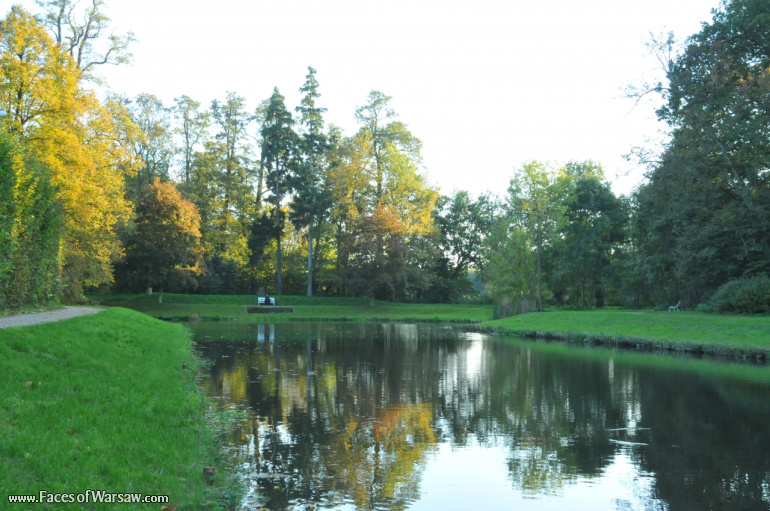 Faces of Warsaw - Autumn in Nieborów park, October 2010