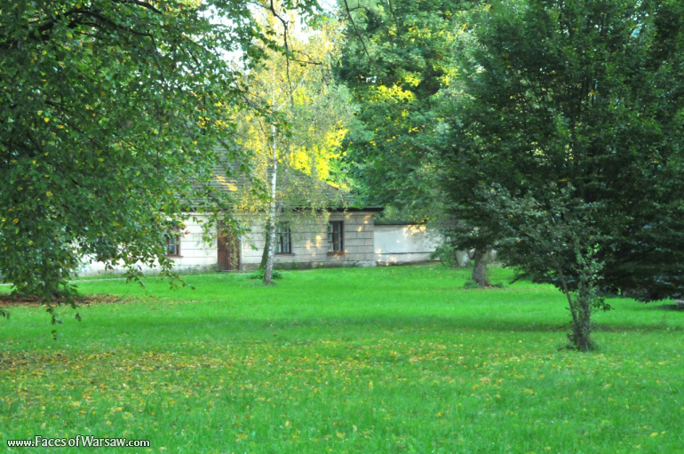 Faces of Warsaw - Autumn in Nieborów park, October 2010