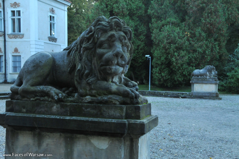 Faces of Warsaw - Autumn in Nieborów park, October 2010