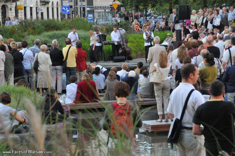 Faces of Warsaw - "Singer's Warsaw" Festival 2011: Concert "Yiddish on the grass"