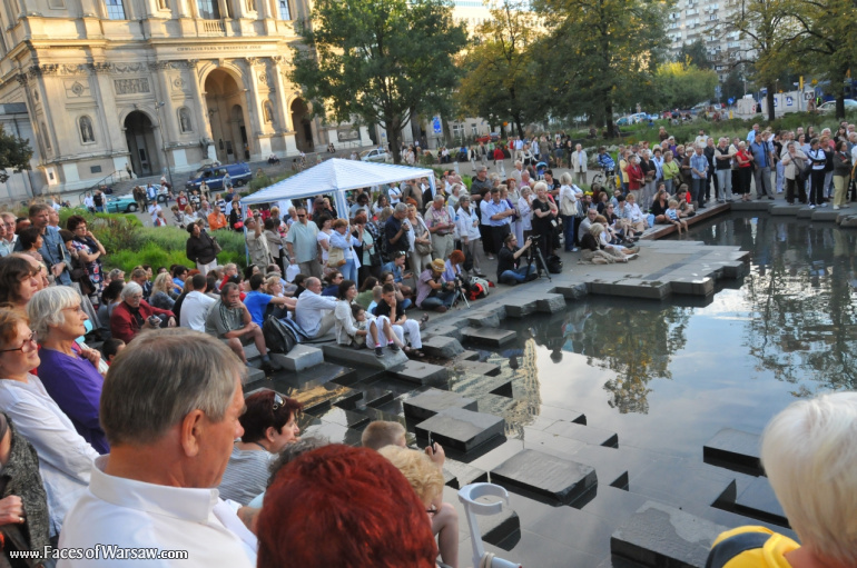 Faces of Warsaw - "Singer's Warsaw" Festival 2011: Concert "Yiddish on the grass"
