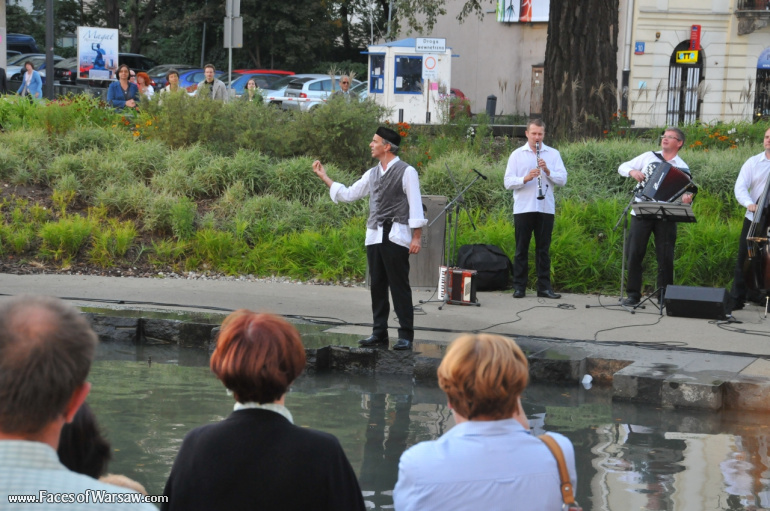 Faces of Warsaw - "Singer's Warsaw" Festival 2011: Concert "Yiddish on the grass"