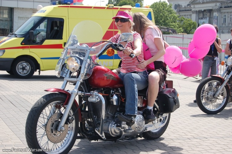 Faces of Warsaw - Natalia Kukulska at Pink Ribbon Walk 2008