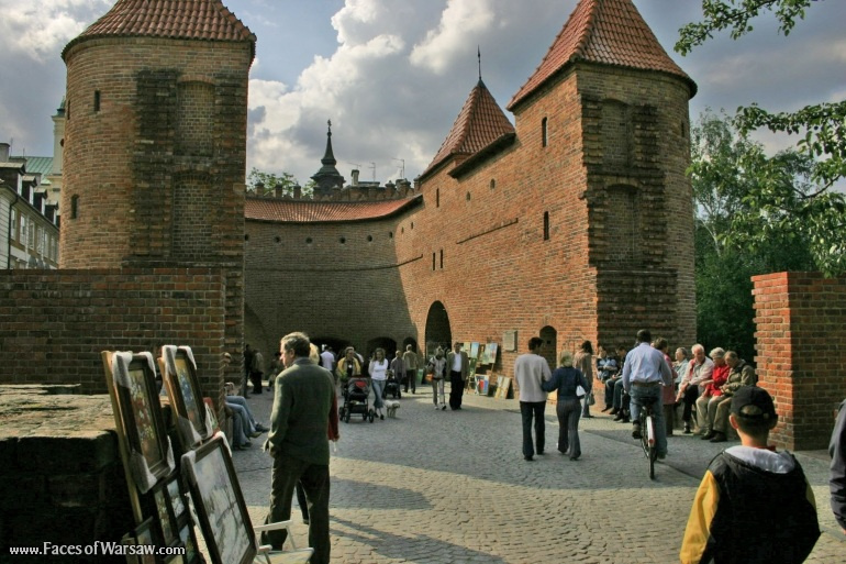 Faces of Warsaw - Artists present their works in the Barbican and on the city walls