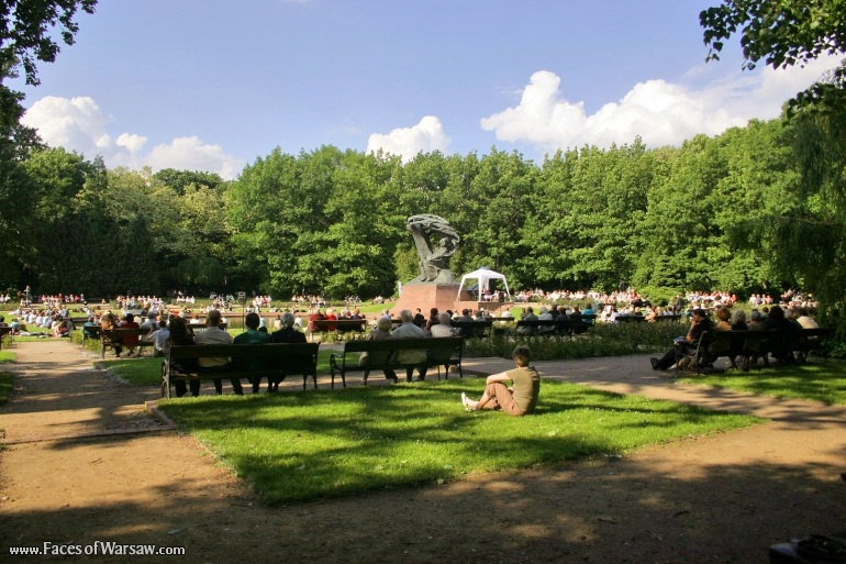 Faces of Warsaw - Piano Concerts in Royal Łazienki Park