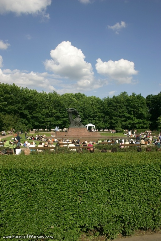 Faces of Warsaw - Piano Concerts in Royal Łazienki Park