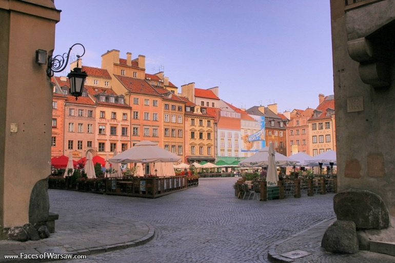 Faces of Warsaw - Market - Place: early morning