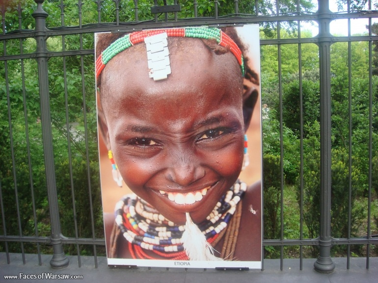 Faces of Warsaw - "Smile of the World" Photo Exhibition - Łazienki fencing