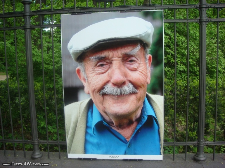 Faces of Warsaw - "Smile of the World" Photo Exhibition - Łazienki fencing