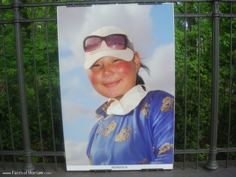 Faces of Warsaw - "Smile of the World" Photo Exhibition - Łazienki fencing