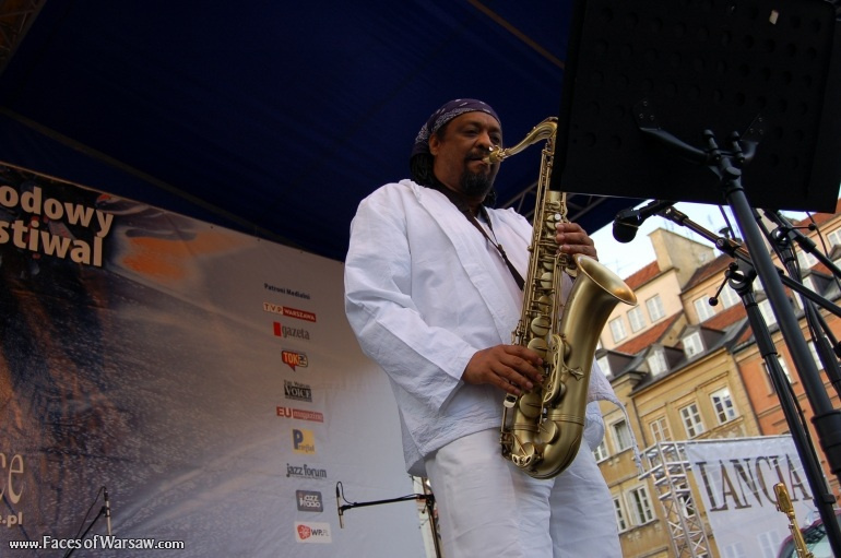 Faces of Warsaw - Chico Freeman & Barbara Dennerlein Group