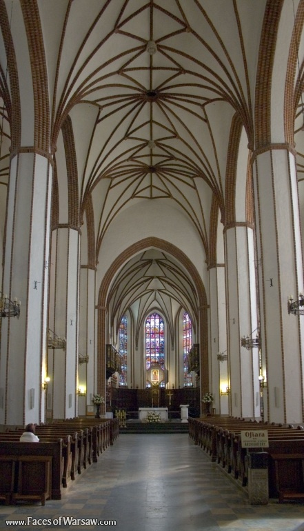 Faces of Warsaw - St. John's Cathedral (Katedra św. Jana) - Interior